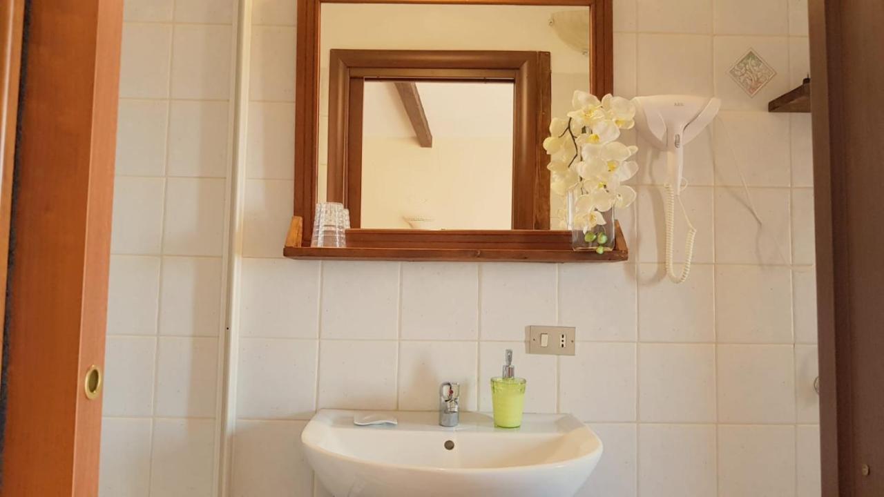 Perla Del Borgo Appartamenti Santa Caterina dello Ionio Bagian luar foto