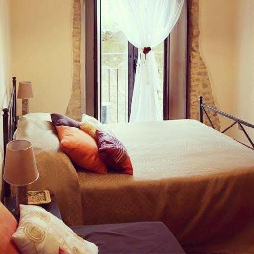 Perla Del Borgo Appartamenti Santa Caterina dello Ionio Bagian luar foto