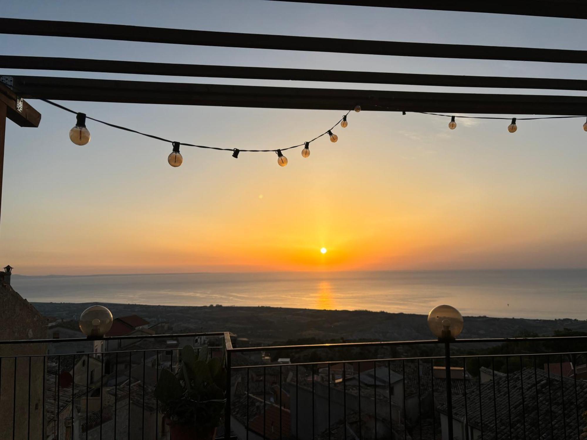 Perla Del Borgo Appartamenti Santa Caterina dello Ionio Bagian luar foto