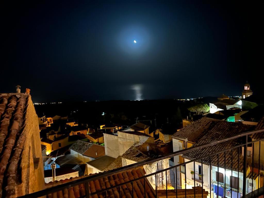 Perla Del Borgo Appartamenti Santa Caterina dello Ionio Bagian luar foto